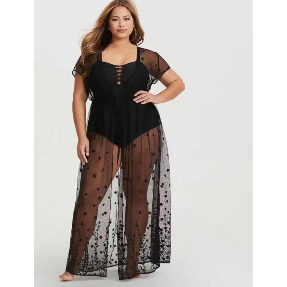TORRID SHEER FRONT TIE EMBROIDERED MAXI KIMONO COVER UP SIZE 1/2